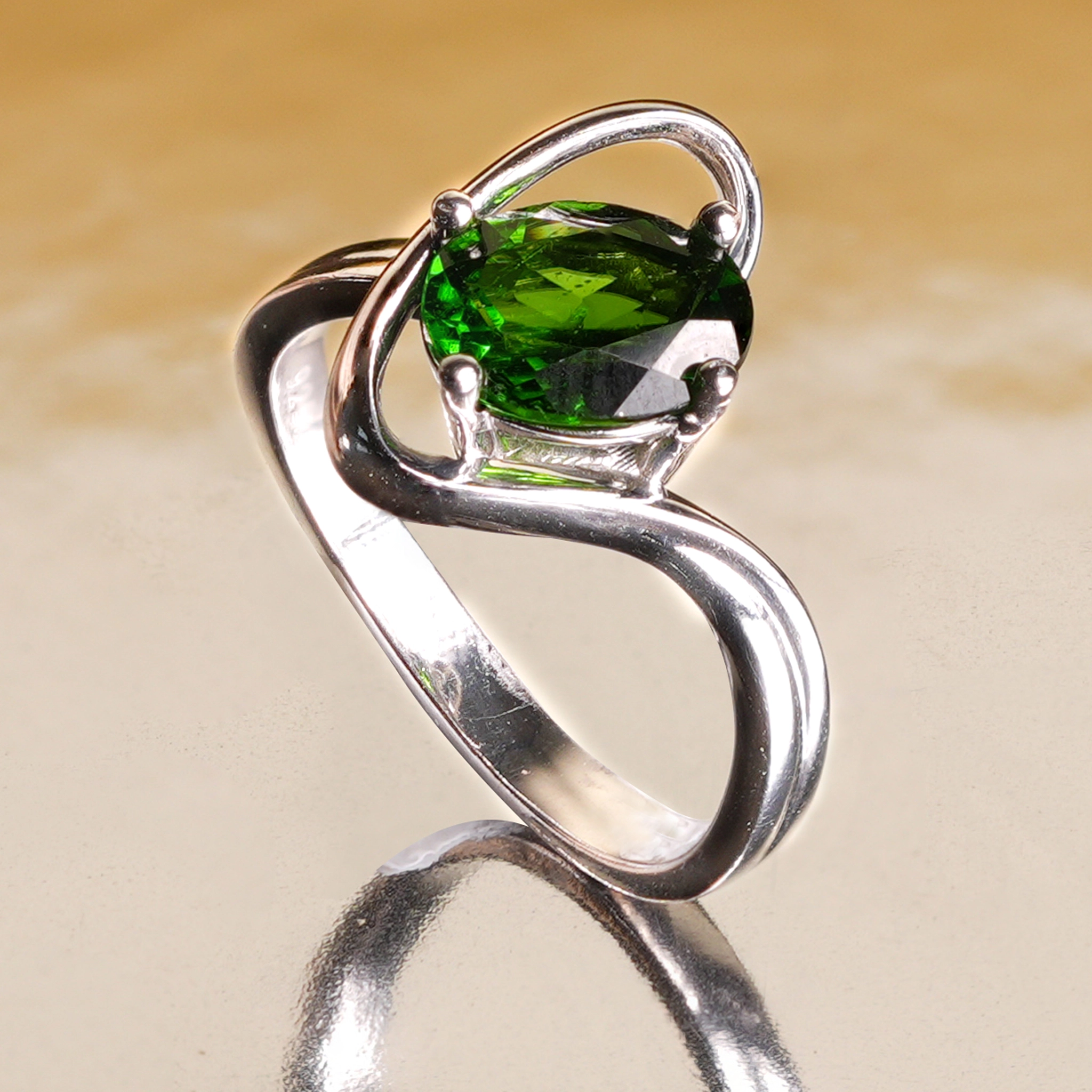 Nhẫn Diopside Thiên Nhiên Xanh Lục Bảo  — 8