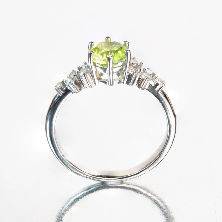 Nhẫn Peridot Thiên Nhiên SR02
